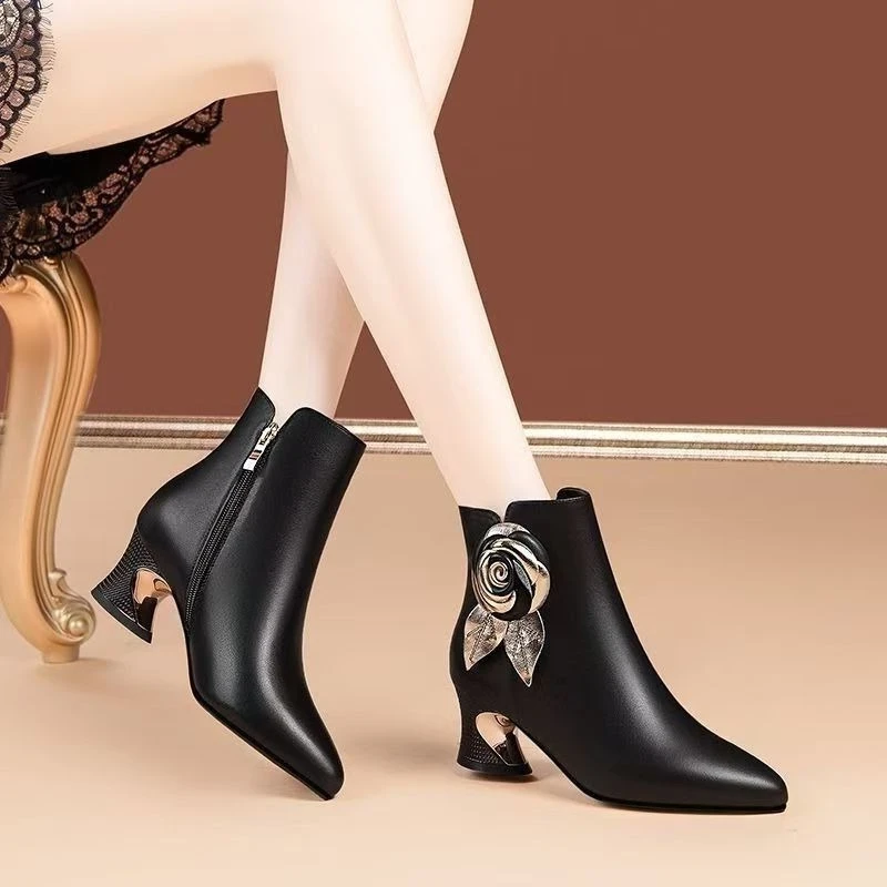 Autumn Winter Booties Leather  - Leatherwork Flowers ulasan dan harga