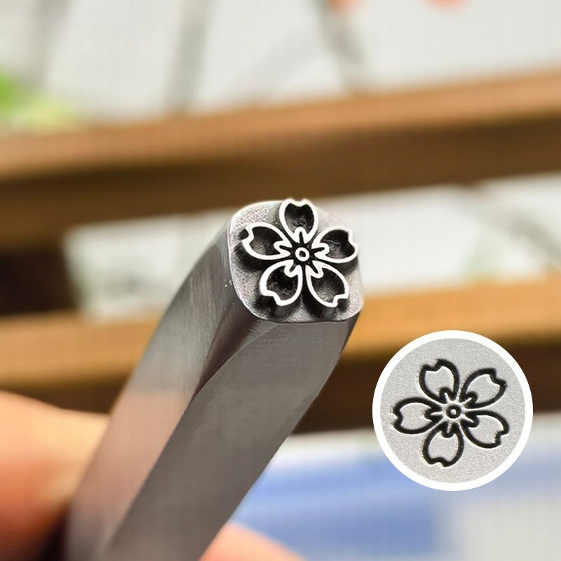 5/7mm Flower Pattern Metal Sta - Leatherwork Flowers ulasan dan harga